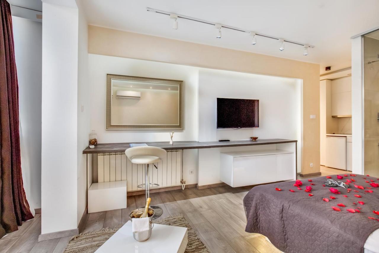 Luxury Boutique City Center Apartments Belgrade Exterior photo